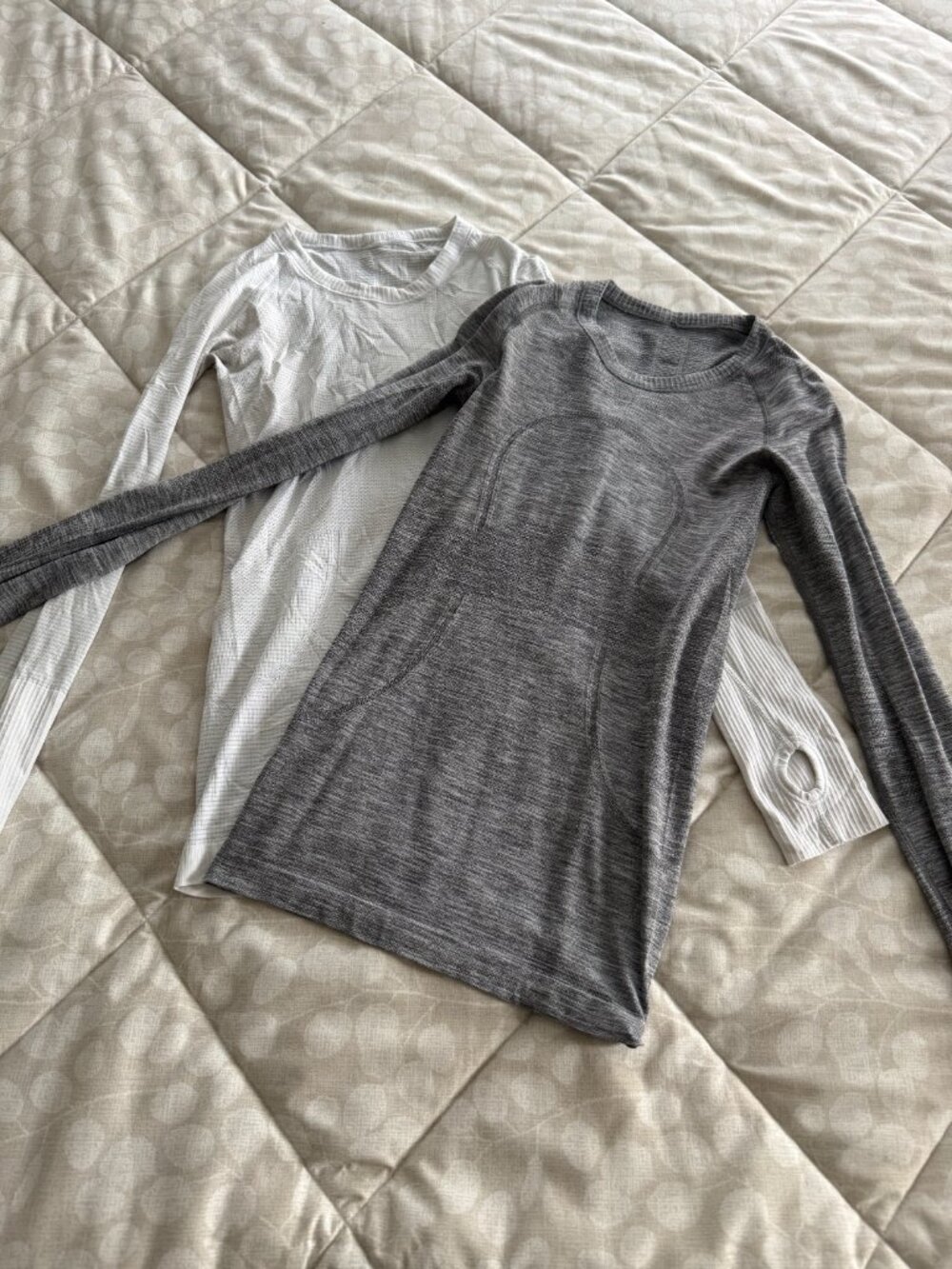 Lululemon Swiftly Tech Long Sleeve